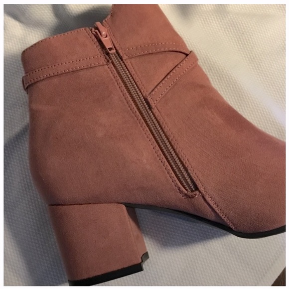 JD WILLIAMS~LADIES BLOCK HEEL SMART CHELSEA~Size 6~NEW Dusty Pink - Picture 5 of 12